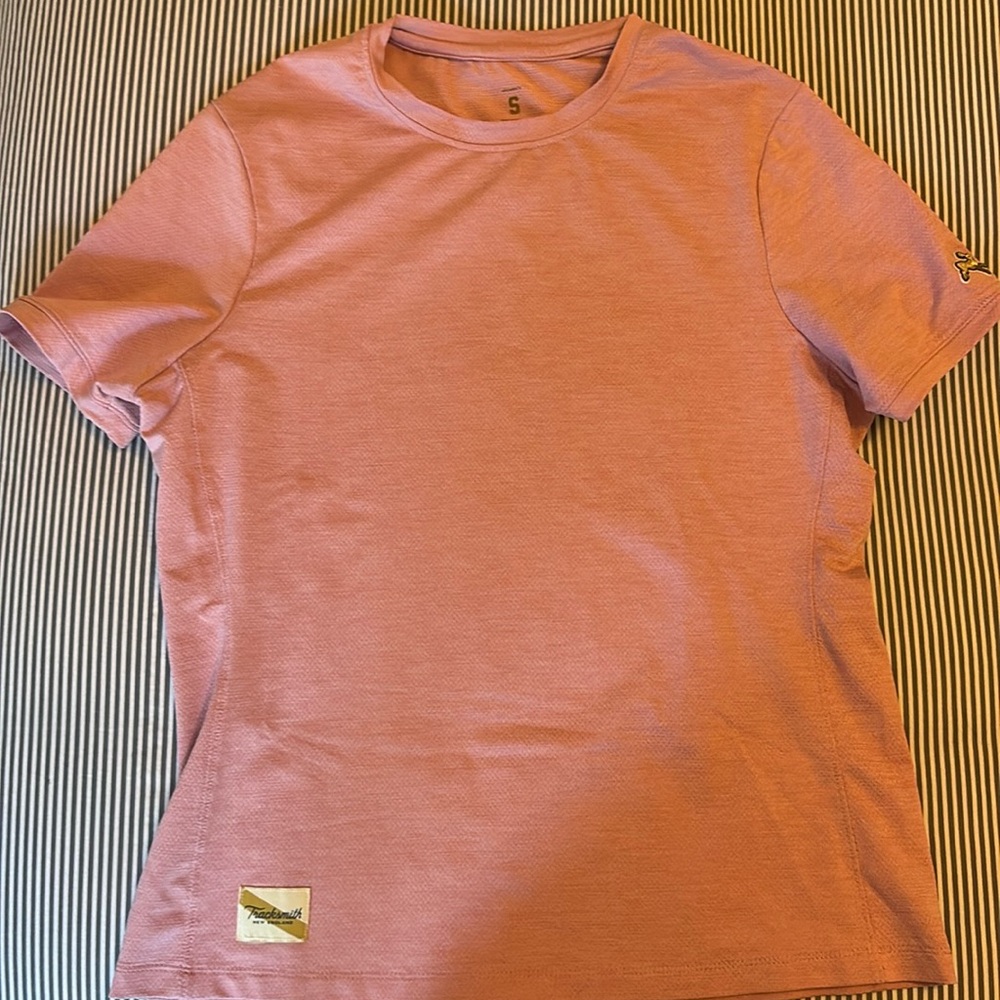 Tracksmith Top Women S Rose Pink Short Sleeve Athleisure Session T Shirt Running